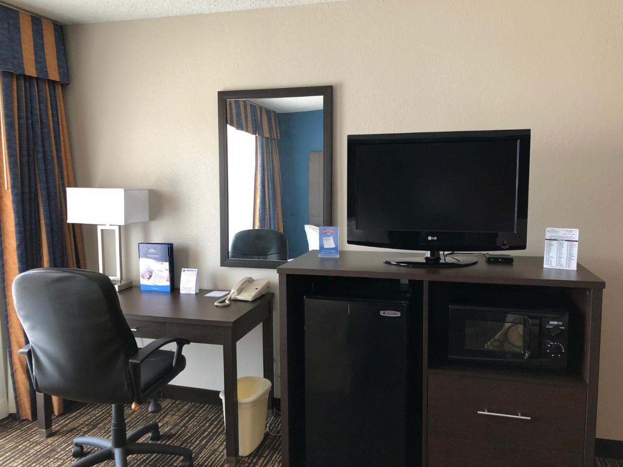 Baymont By Wyndham Washington Hotel Luaran gambar